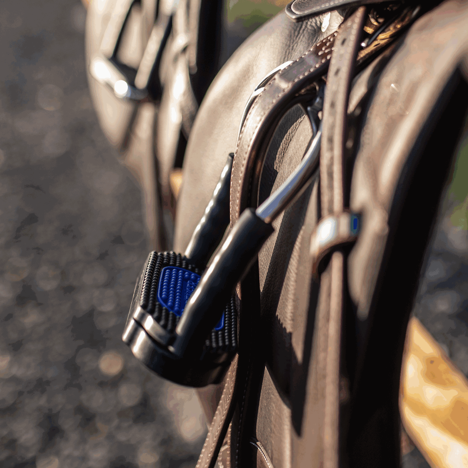 Bow Balance Stirrups